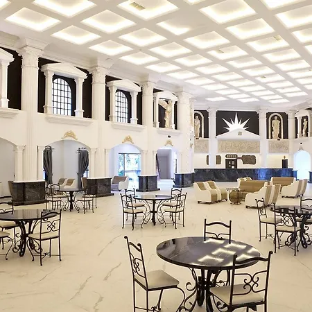 Club Tarhan Serenity Hotel
