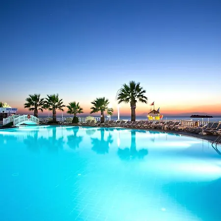 Club Tarhan Serenity Hotel 5*