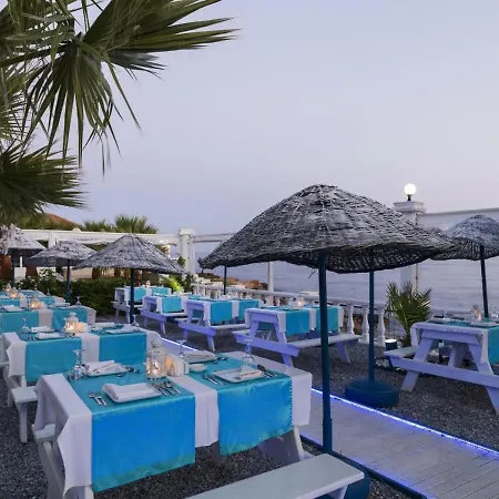 Club Tarhan Serenity Hotel 5*